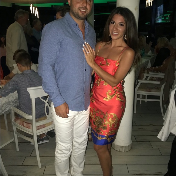 Marciano dress ✨ - Picture 4 of 7